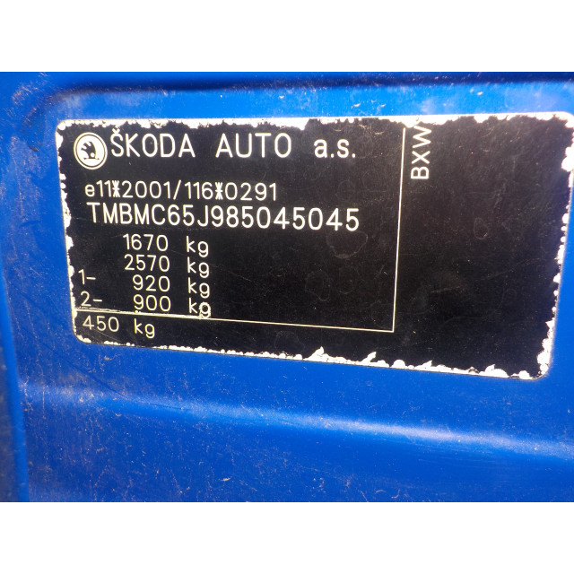 Motor del limpiaparabrisas delantero Skoda Roomster (5J) (2006 - 2015) MPV 1.4 16V (BXW)