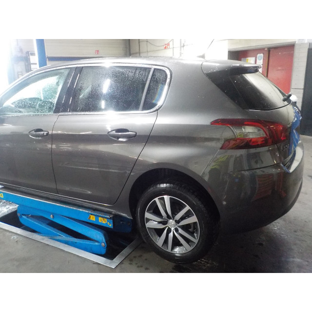 Tanque de lavado delantero Peugeot 308 (L3/L8/LB/LH/LP) (2014 - 2021) Hatchback 1.6 BlueHDi 100 (DV6FD(BHY))