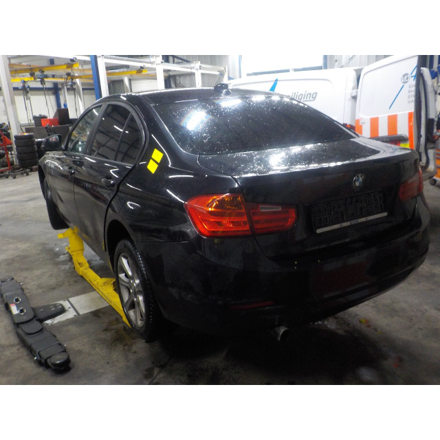 Caja de cambios manual BMW 3 serie (F30) (2012 - 2018) Sedan 316d 2.0 16V (N47-D20C)