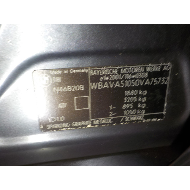 Mecanismo de elevalunas eléctrico de la ventana trasera izquierda BMW 3 serie (E90) (2005 - 2007) Sedan 318i 16V (N46-B20B)