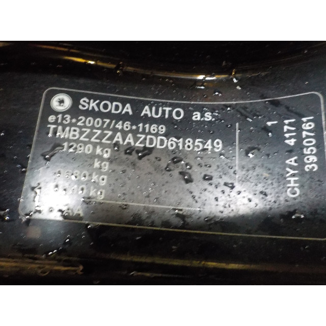Interruptor de la luz de alarma Skoda Citigo (2011 - 2019) Hatchback 1.0 12V (CHYA)