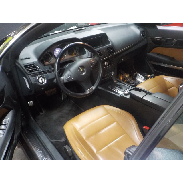 Espejo interior Mercedes-Benz E (R207) (2010 - 2013) Cabrio E-250 CGI 16V BlueEfficiency (M271.860)
