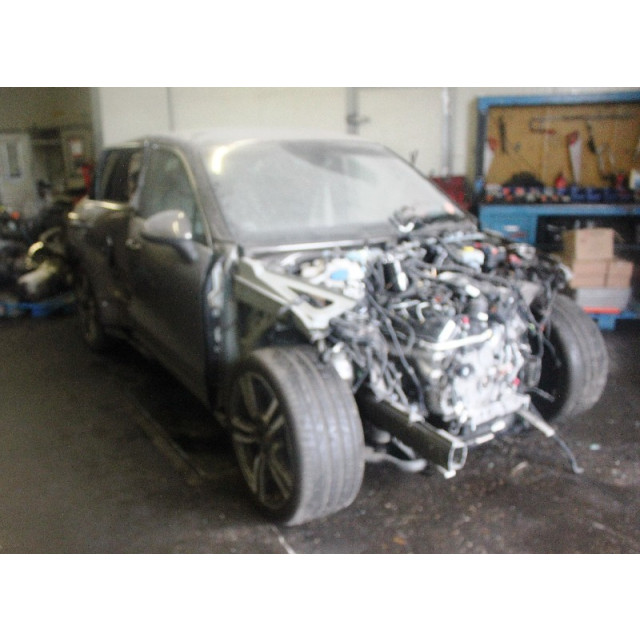 Bomba de combustible eléctrica Porsche Cayenne II (92A) (2011 - 2014) SUV 3.0 D V6 24V (MCR.C(Euro 5))