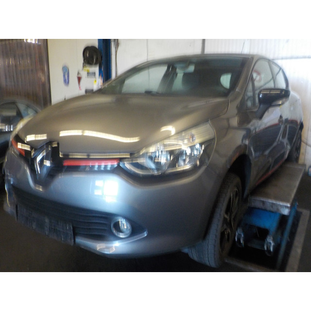 Ignición Renault Clio IV (5R) (2012 - actualidad) Hatchback 5-drs 0.9 Energy TCE 90 12V (H4B-400(H4B-A4))