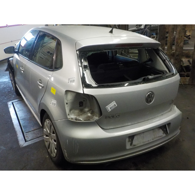 Módulo de airbag Volkswagen Polo V (6R) (2011 - 2014) Hatchback 1.2 TSI (CBZC(Euro 5))
