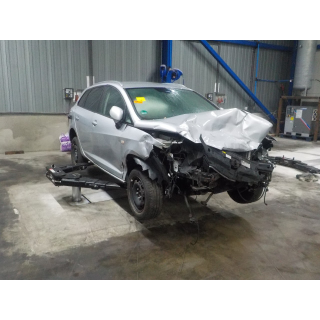 Cabina Seat Ibiza ST (6J8) (2012 - 2015) Combi 1.2 TSI (CBZA)