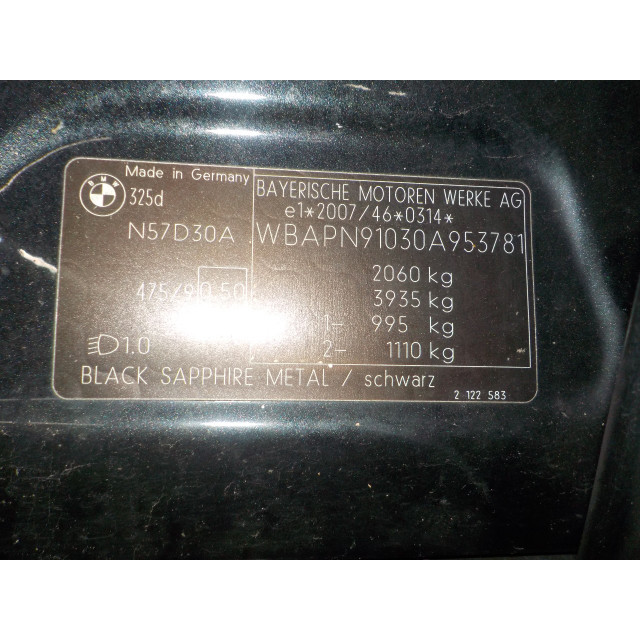 Módulo de control bluetooth BMW 3 serie (E90) (2010 - 2011) Sedan 325d 24V (N57-D30A)