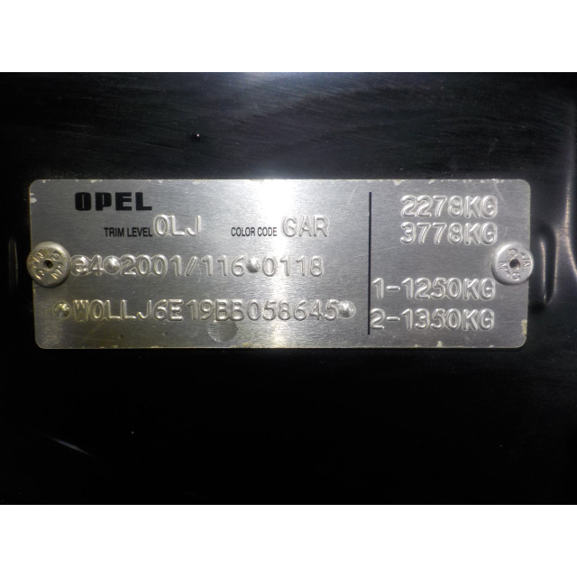 Interruptor de elevalunas eléctricos Opel Antara (LA6) (2010 - 2015) SUV 2.4 16V 4x2 (A24XE)