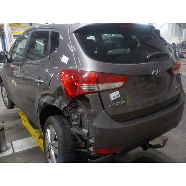 Resorte de presión de gas trasero Hyundai iX20 (JC) (2010 - 2019) SUV 1.4i 16V (G4FA)
