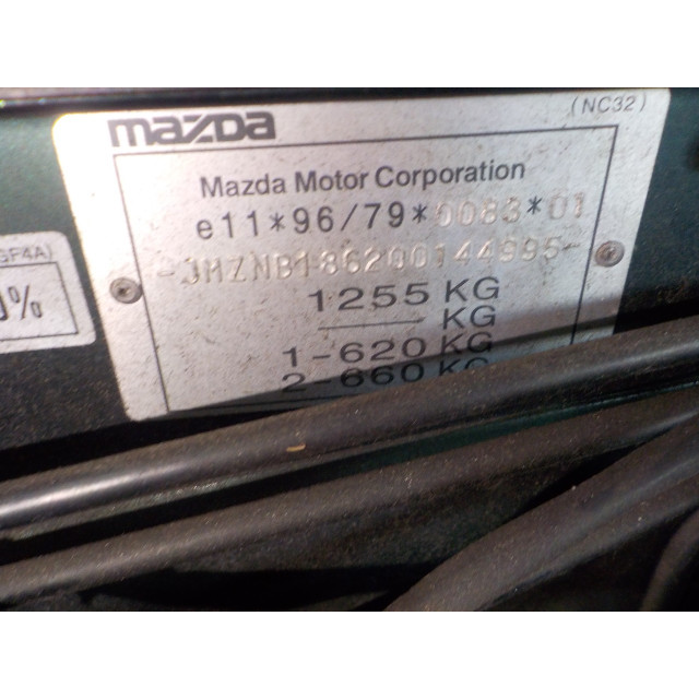 Eje de transmisión Mazda MX-5 (NB18/35/8C) (1998 - 2002) MX-5 (NB18) Cabrio 1.8i 16V (BPZE)