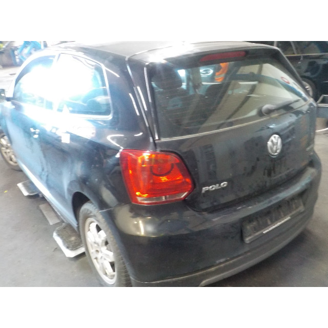 Bomba de combustible Diesel Volkswagen Polo V (6R) (2009 - 2014) Hatchback 1.2 TDI 12V BlueMotion (CFWA(Euro 5))
