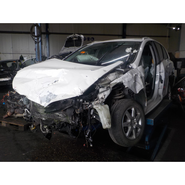 Bomba aspiradora Seat Ibiza ST (6J8) (2010 - 2015) Combi 1.2 TDI Ecomotive (CFWA)