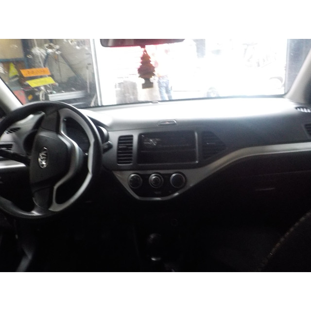 Limpiaparabrisas delantero izquierdo Kia Picanto (TA) (2011 - 2017) Hatchback 1.0 12V (G3LA)