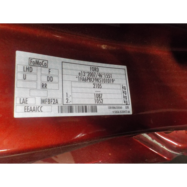 Centro de ventilación del tablero de instrumentos Ford USA Mustang VI Fastback (2017 - actualidad) Mustang VII Fastback Coupé 5.0 GT Ti-VCT V8 32V (A0001E1U5.0 GT Ti-VCT V8 32V)