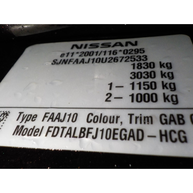 Motor del limpiaparabrisas trasero Nissan/Datsun Qashqai (J10) (2010 - actualidad) SUV 1.6 16V (HR16DE)