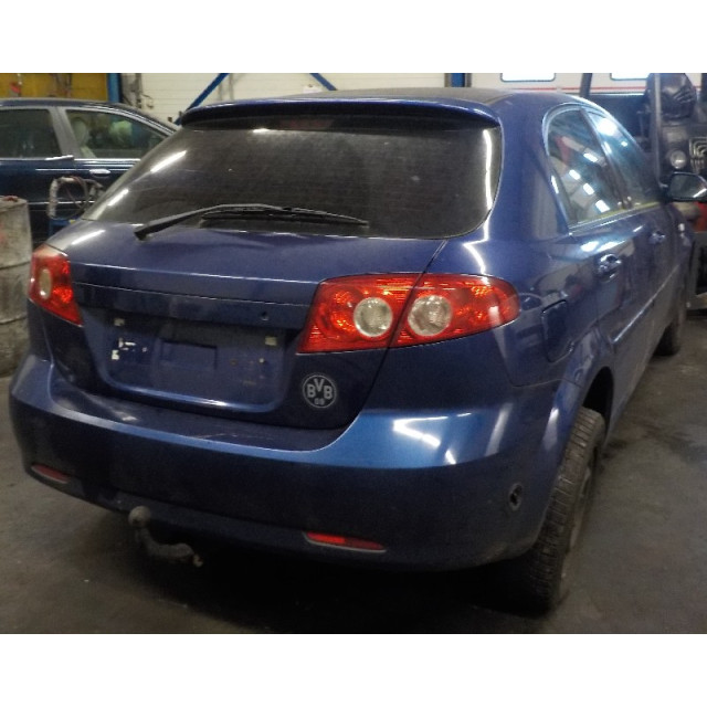 Faro trasero derecho de la puerta trasera y maletero Daewoo/Chevrolet Lacetti (KLAN) (2005 - 2013) Lacetti/Nubira (KLAN) Hatchback 1.8 16V (T18SED)
