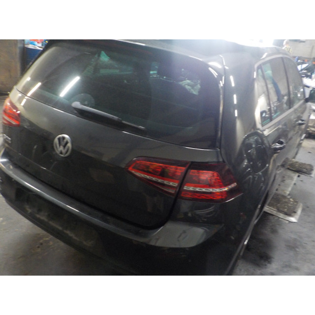 Caja del calentador de la calefacción Volkswagen Golf VII (AUA) (2014 - 2020) Hatchback 1.4 GTE 16V (CUKB)