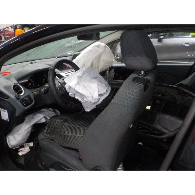 Bomba de combustible eléctrica Ford Fiesta 6 (JA8) (2008 - 2017) Hatchback 1.6 16V Sport (HXJA(Euro 5))