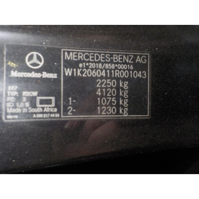 Turbo Mercedes-Benz C (W206) (2021 - actualidad) Sedan C-180 1.5 EQ Boost (A0001E28C-180 1.5 EQ Boost)