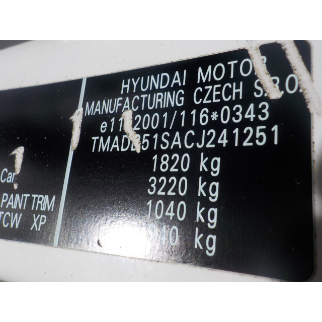 Motor del limpiaparabrisas delantero Hyundai i30 (FD) (2007 - 2011) Hatchback 1.6 CRDi 16V VGT LP (D4FB)