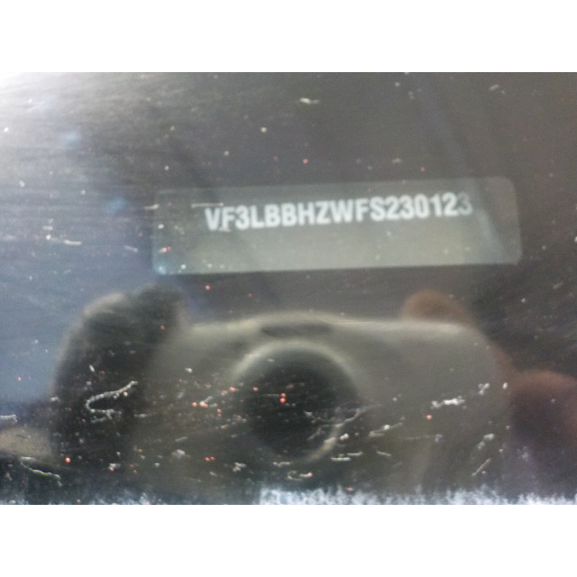 Unidad de control del clima Peugeot 308 (L3/L8/LB/LH/LP) (2013 - 2021) Hatchback 5-drs 1.6 BlueHDi 120 (DV6FC(BHZ))