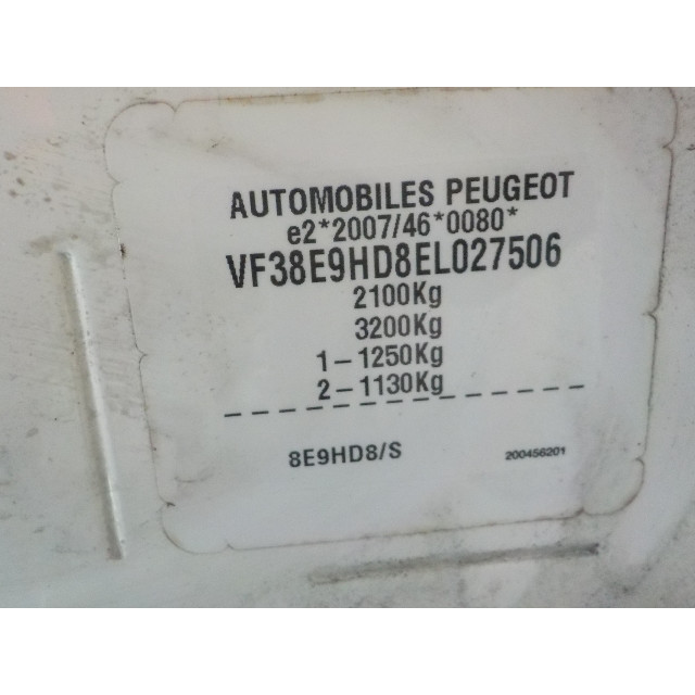 Mecanismo de cierre central eléctrico del bloqueo de la puerta delantera derecha Peugeot 508 SW (8E/8U) (2012 - 2018) Combi 1.6 HDiF 16V (DV6C(9HR))