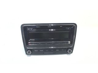 Cambiador de CD Skoda Superb (3TAA) (2008 - 2010) Hatchback 1.9 TDI (BLS)