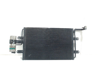 Radiador del aire acondicionado Volkswagen Golf IV Variant (1J5) (1999 - 2006) Combi 1.4 16V (AHW)