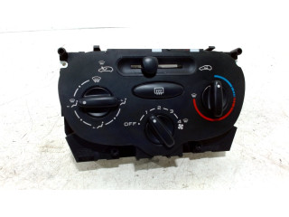 Calefactor del salpicadero Peugeot 206+ (2L/M) (2009 - 2013) Hatchback 1.1 XR,XS (TU1A(HFX))