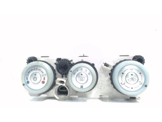 Calefactor del salpicadero Mitsubishi Colt (Z2/Z3) (2004 - 2008) Hatchback 1.5 12V DI-D HP CZ3 (OM639.939)