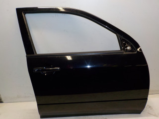 Puerta delantera derecha Mitsubishi Outlander (CU) (2003 - 2007) SUV 2.4 16V 4x4 (4G69)