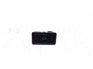 Bisagra intercambiable de la tapa del maletero Volkswagen Passat Variant (3G5) (2014 - actualidad) Combi 1.6 TDI 16V (DCXA)