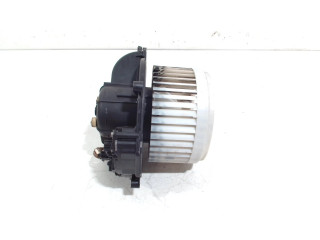 Motor del ventilador de calentador Citroën C4 Grand Picasso (UA) (2006 - 2013) MPV 2.0 16V (EW10A(RFJ))