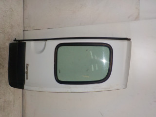 Puerta trasera derecha Renault Kangoo (KC) (2001 - 2008) MPV 1.2 16V (D4F-730(Euro 4))