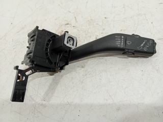 Interruptor del limpiaparabrisas Skoda Yeti (5LAC) (2009 - 2015) SUV 1.2 TSI 16V (CBZB)