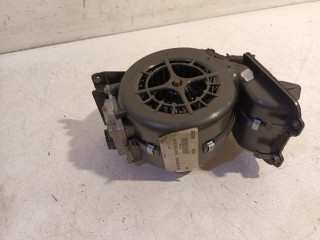 Motor del ventilador de calentador Mercedes-Benz CLK (W209) (2002 - 2009) Coupé 2.6 240 V6 18V (M112.912)