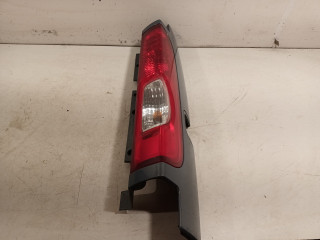 Faro derecho trasero de la carrocería Opel Vivaro (2006 - 2014) Van 2.5 CDTI 16V (G9U-630)