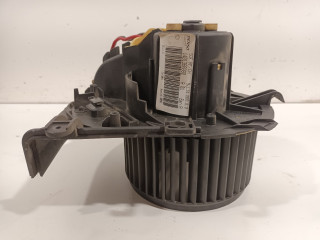 Motor del ventilador de calentador Fiat Scudo (270) (2010 - 2016) Van 2.0 D Multijet (DW10TED4(RHH))