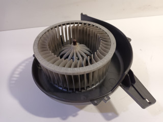 Motor del ventilador de calentador Audi A1 (8X1/8XK) (2010 - 2015) Hatchback 3-drs 1.2 TFSI (CBZA)