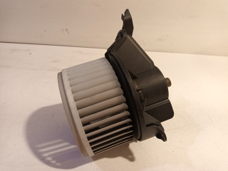 Motor del ventilador de calentador Fiat Punto III (199) (2013 - actualidad) Hatchback 0.9 TwinAir Turbo 100 (199.B.7000(Euro 6))