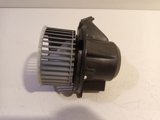 Motor del ventilador de calentador Smart Fortwo Coupé (453.3) (2014 - actualidad) Hatchback 3-drs 0.9 TCE 12V (M281.910)