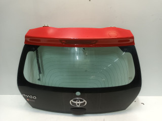 Portón trasero Toyota Aygo (B40) (2014 - 2018) Hatchback 1.0 12V VVT-i (1KR-FE)