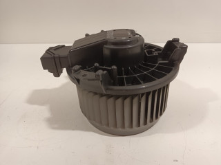 Motor del ventilador de calentador Toyota Yaris II (P9) (2005 - 2011) Hatchback 1.0 12V VVT-i (1KR-FE)