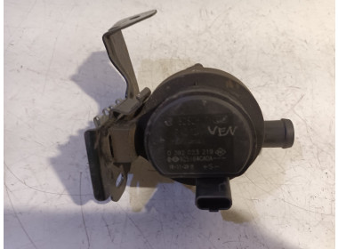 Bomba de agua Opel Vivaro (2016 - 2019) Van 1.6 CDTi BiTurbo 125 (R9M-452(R9M-D4))
